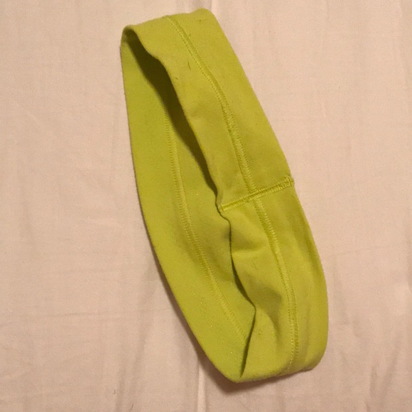 Lululemon headband - Picture 2 of 3